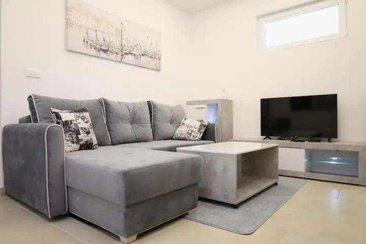 טיווט Apartments R&M מראה חיצוני תמונה
